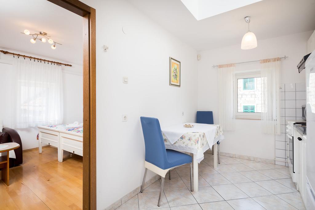 Apartments Sunce Split Bagian luar foto