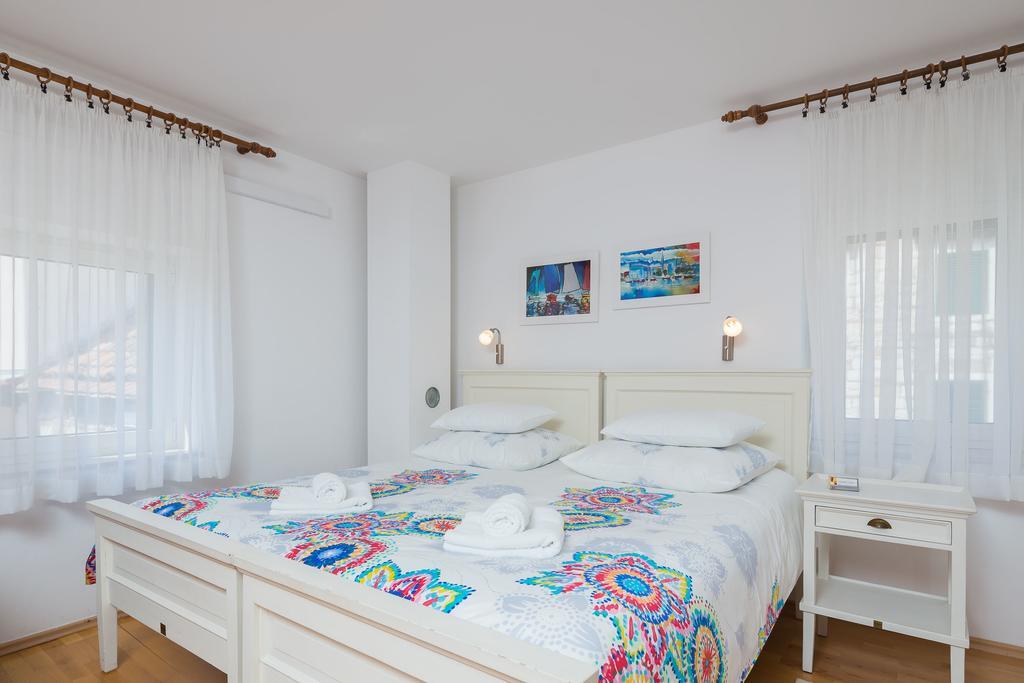 Apartments Sunce Split Bagian luar foto