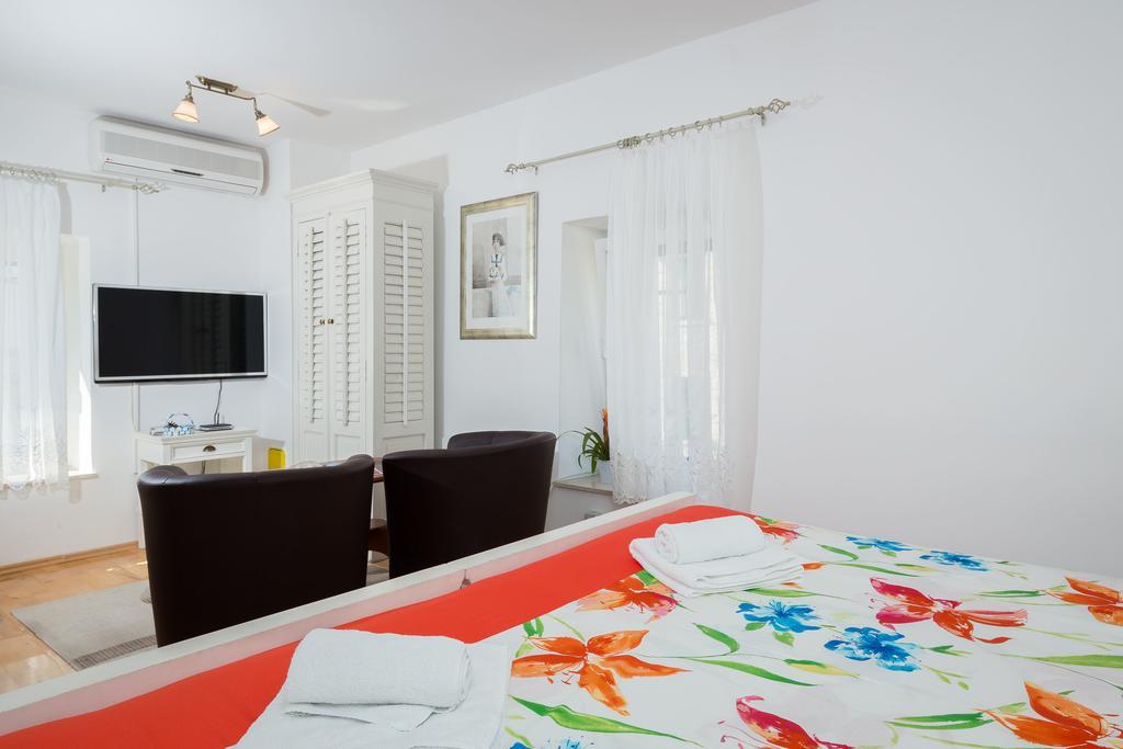 Apartments Sunce Split Bagian luar foto